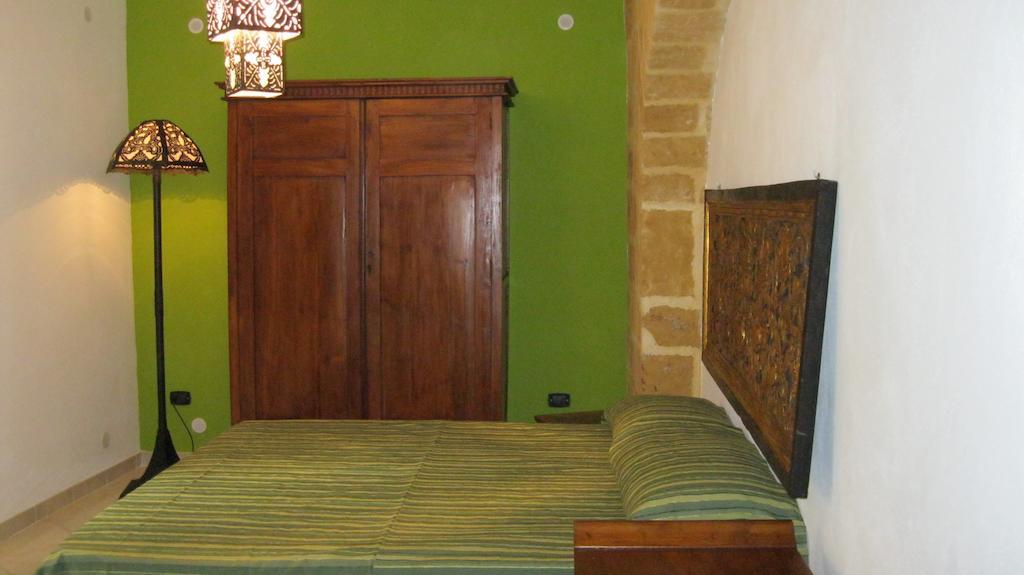 Cous Cous Apartments Mazara del Vallo Chambre photo